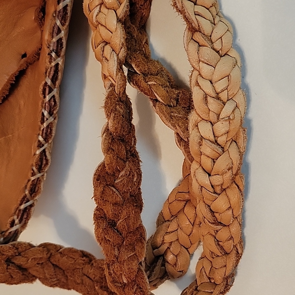Old Native American style handmade leather purse - Picture 3 of 12